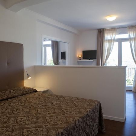 Residence Fiesole Rum bild